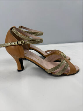 Magic Feet Mila Tan & Gold Glitter Dance Shoes Sandals with suede bottom size 7